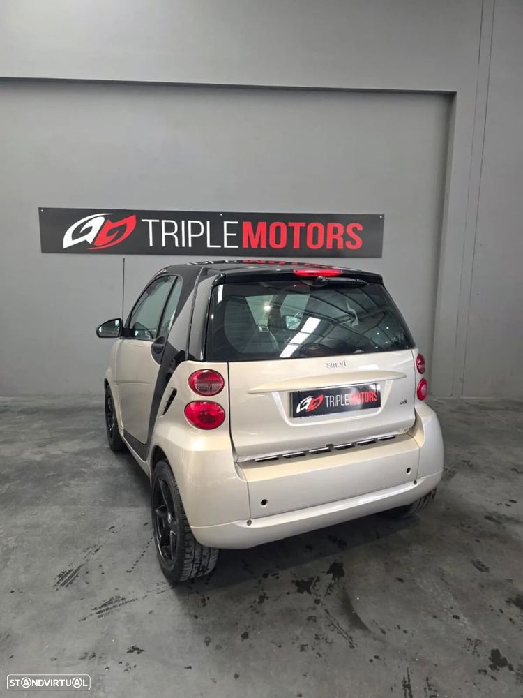 Smart ForTwo Coupé 0.8 cdi Passion 45 - 4