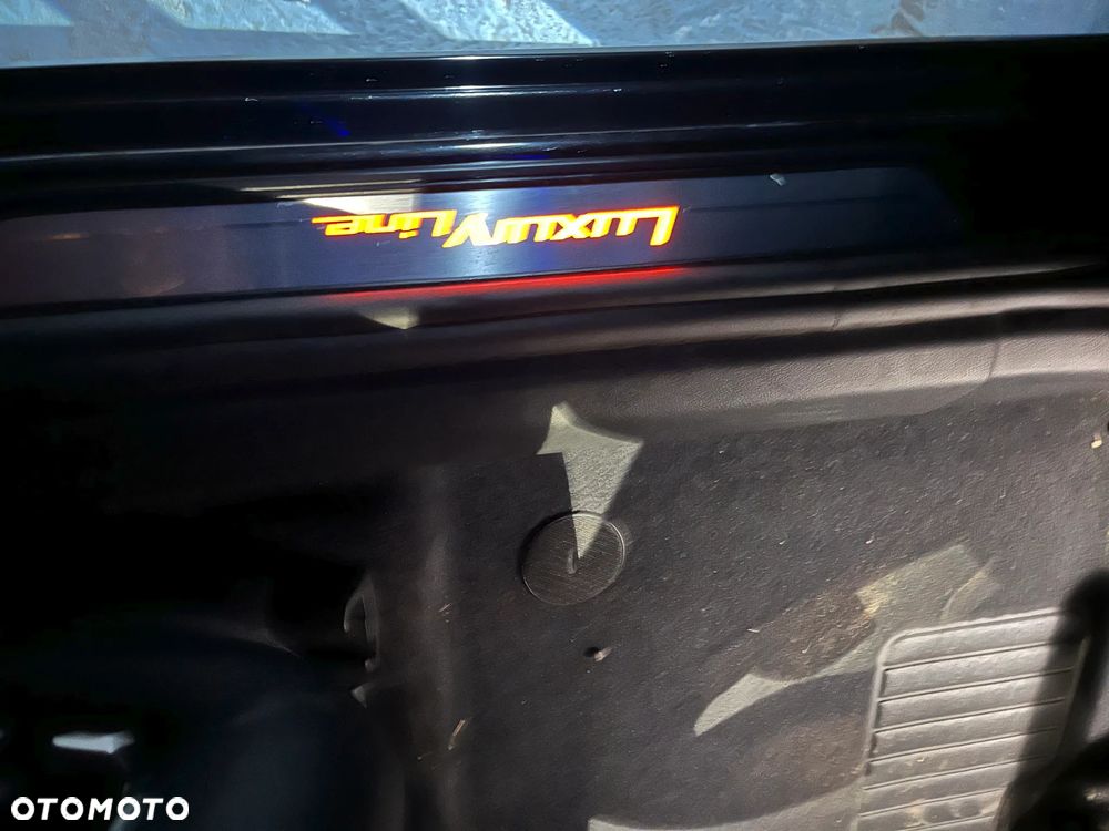 BMW 6GT - 13