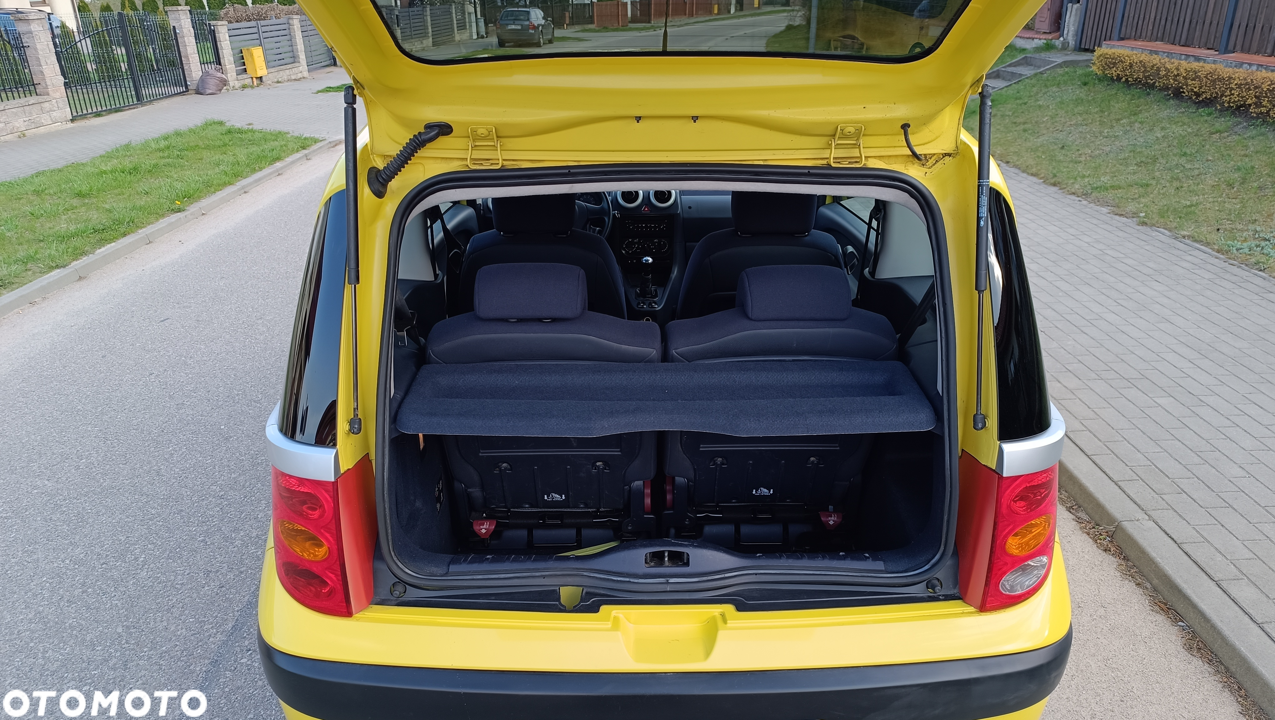 Peugeot 1007 75 Tendance - 11