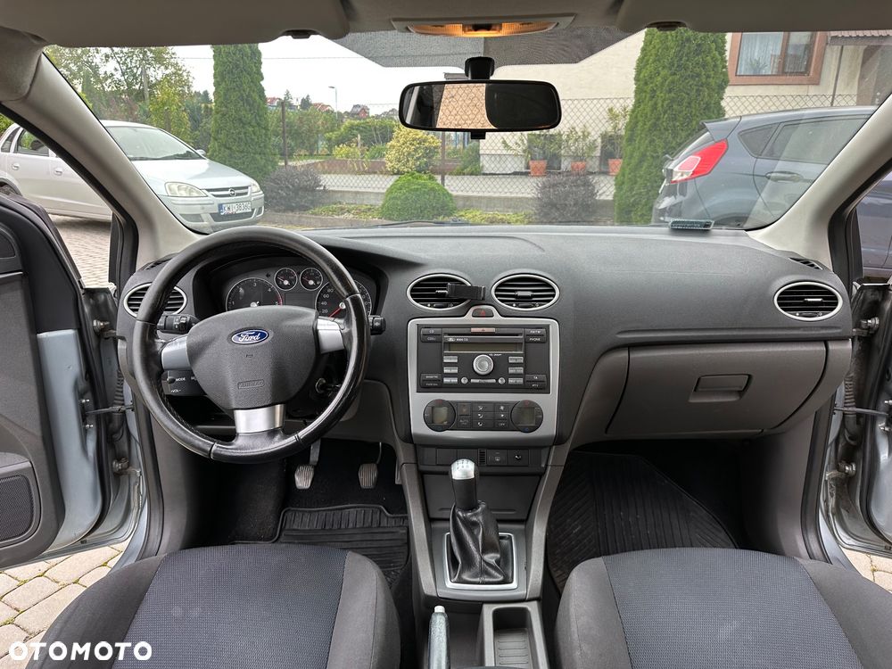 Ford Focus 1.6 TDCi Ghia - 9