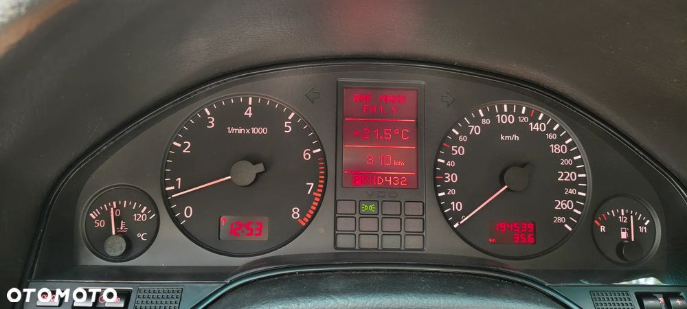 Audi A8 4.2 Quattro Tiptronic - 9