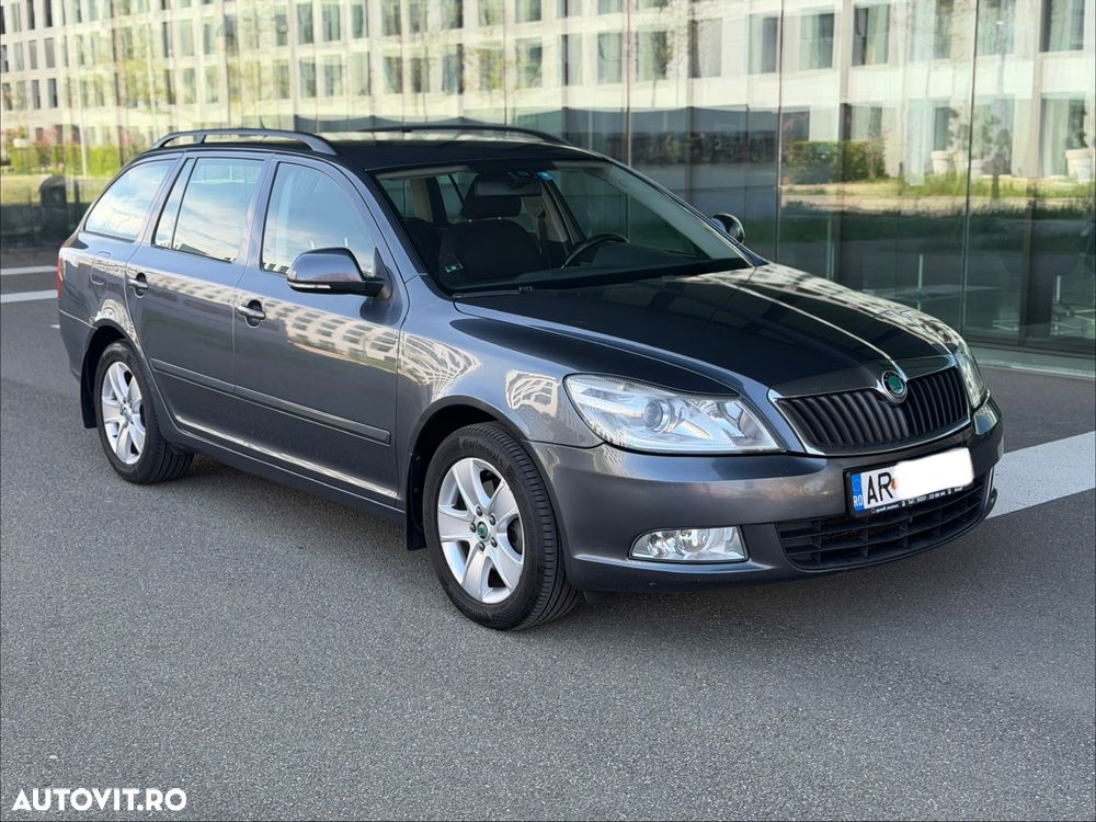 Skoda Octavia 2.0 TDI DPF Elegance - 6