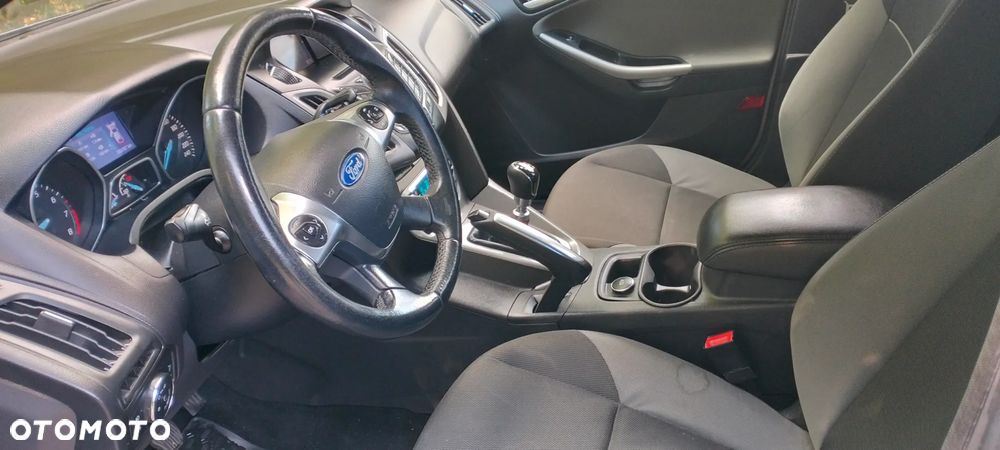 Ford Focus 1.6 EcoBoost Start-Stopp-System SYNC Edition - 38