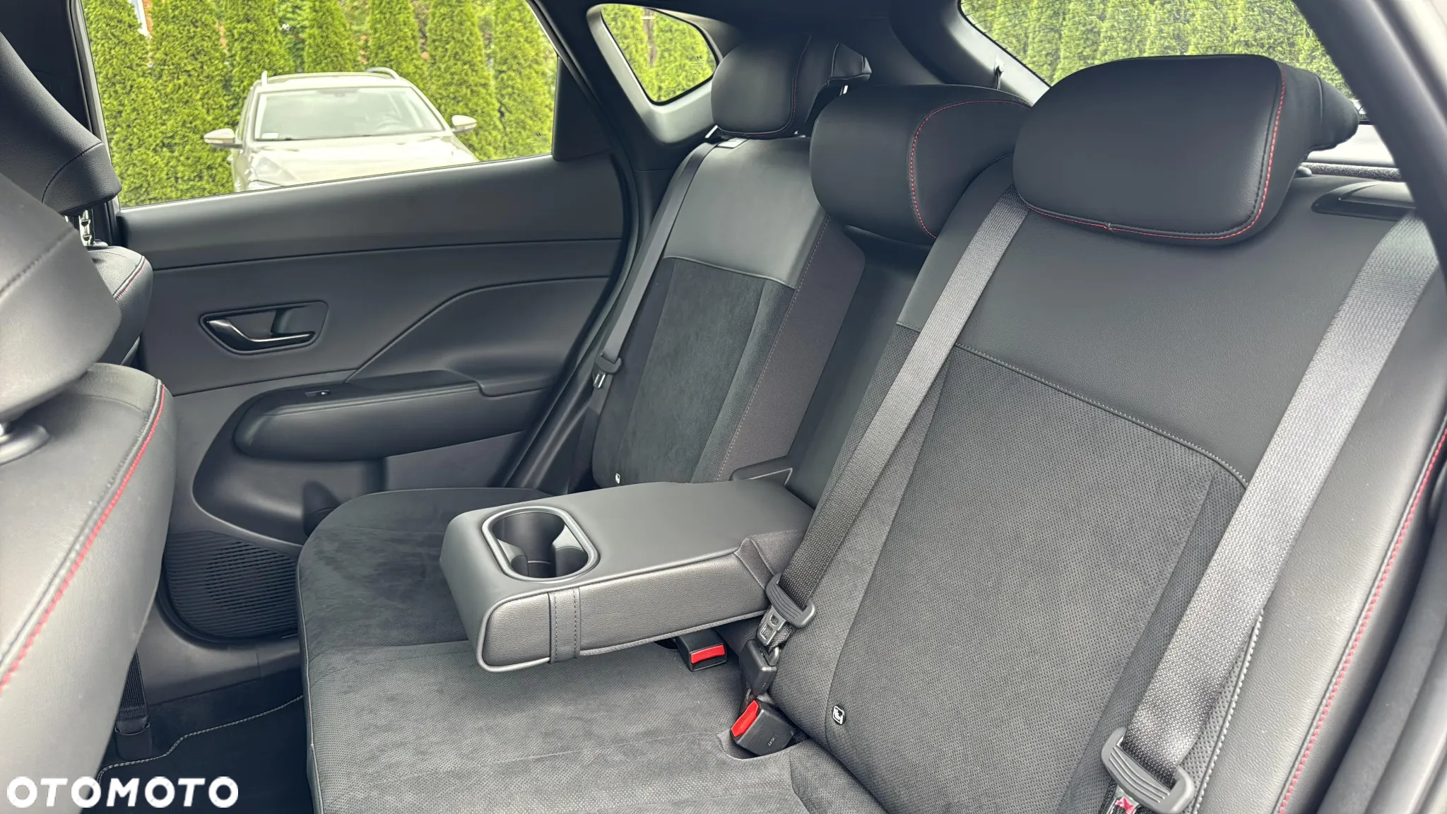 Hyundai Kona - 30