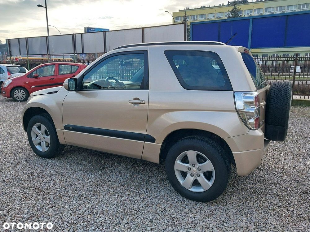 Suzuki Grand Vitara 1.6 Comfort - 10