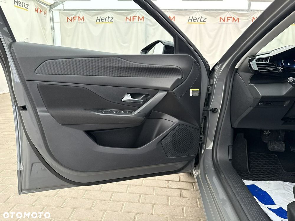 Peugeot 308 - 11