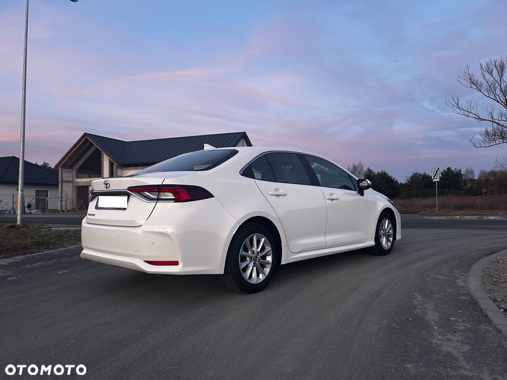 Toyota Corolla 1.6 Comfort - 3