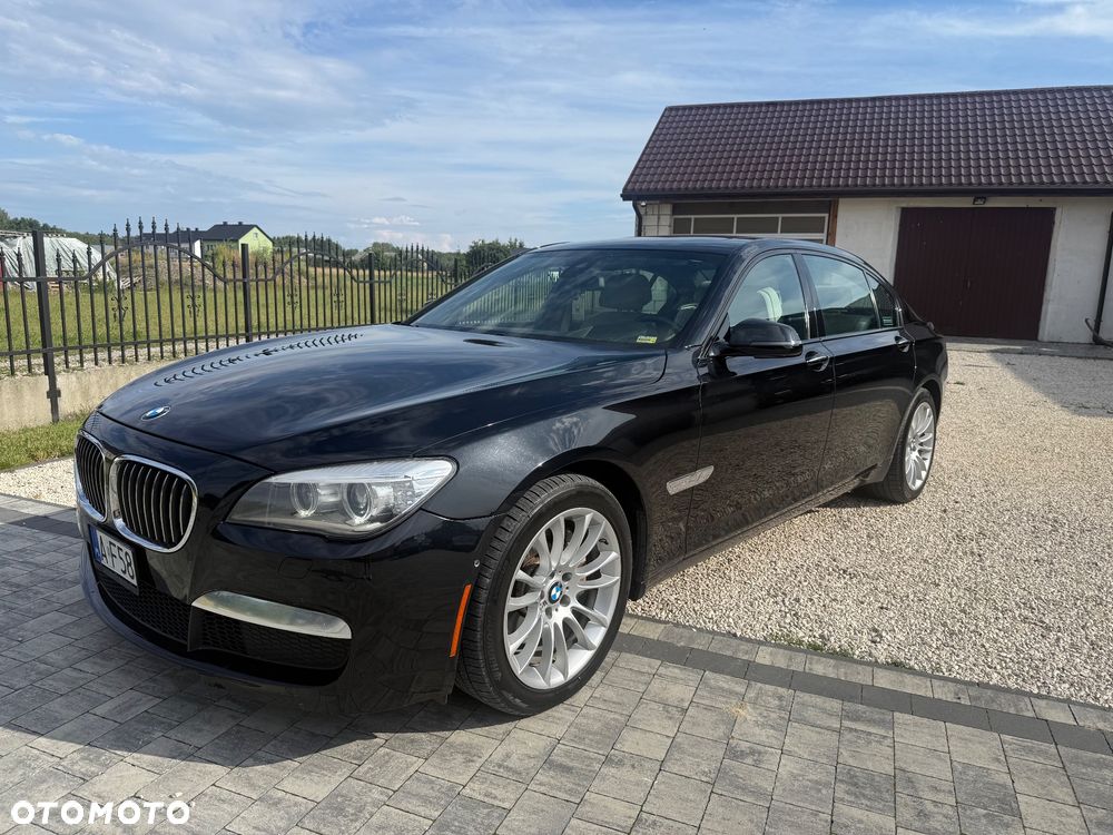 BMW Seria 7 740Li - 1