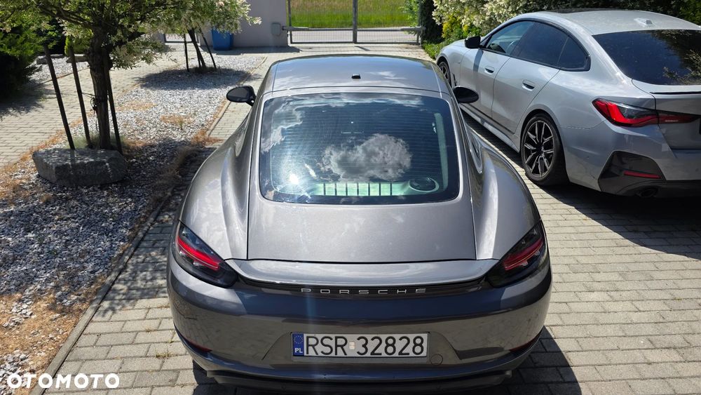Porsche 718 Cayman T PDK - 11