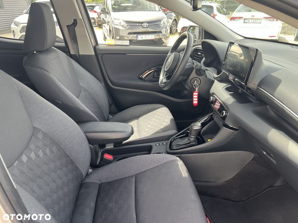 Toyota Yaris Hybrid 1.5 Style - 9