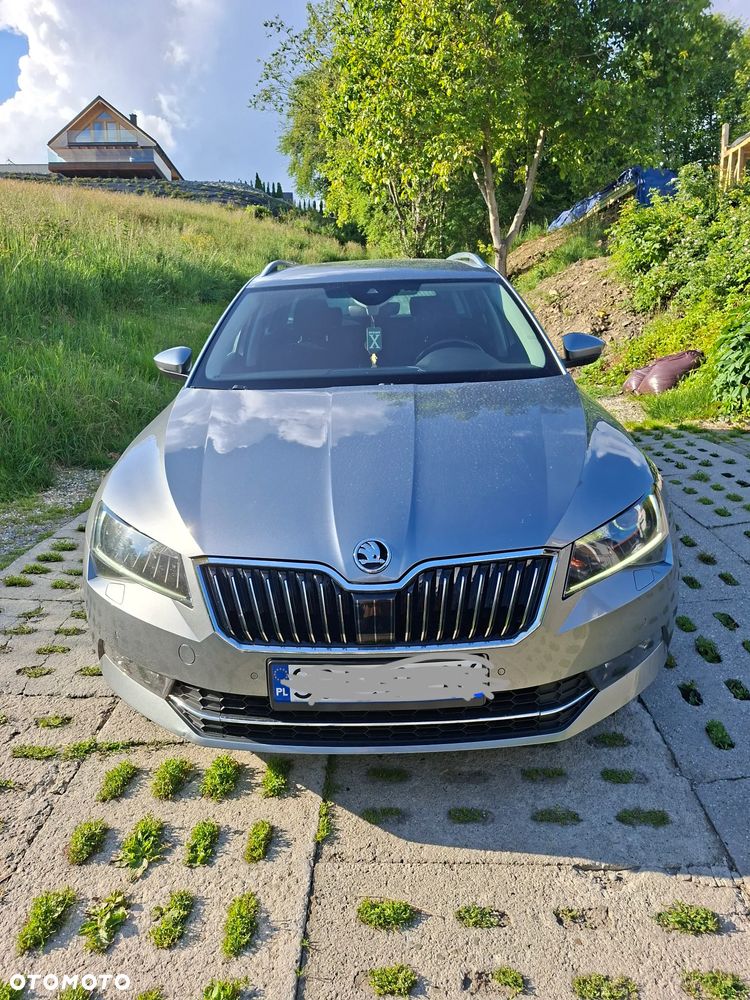 Skoda Superb 2019 photo 4