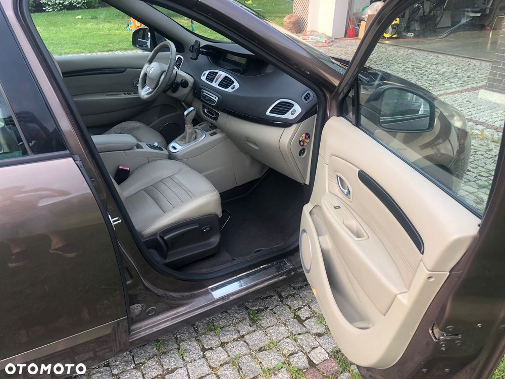 Renault Scenic 2.0 dCi Privilege - 18