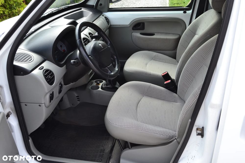 Renault Kangoo 1.6 16V Expression - 26