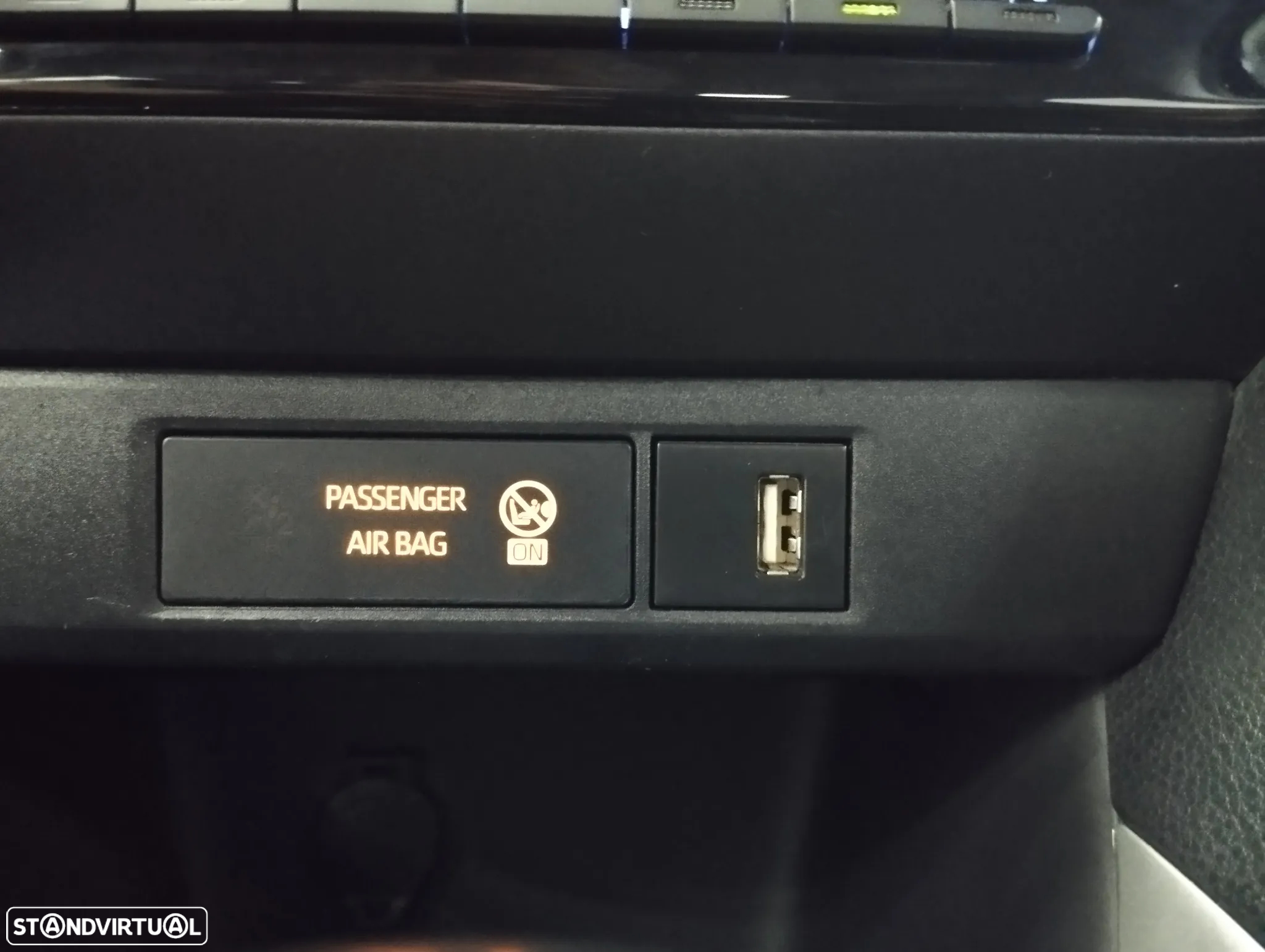 Toyota Yaris 1.5 HDF GR Sport - 31