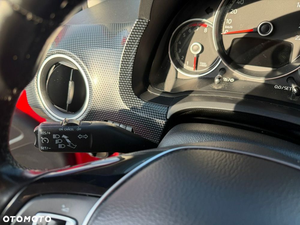 Volkswagen up! 2020