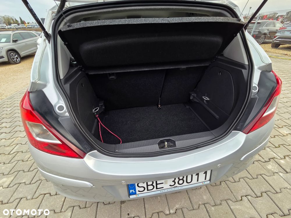 Opel Corsa 1.2 16V Enjoy - 29