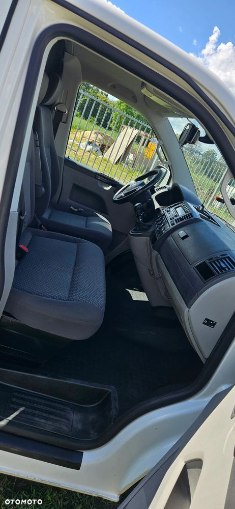 Volkswagen Transporter T5 Long - 21