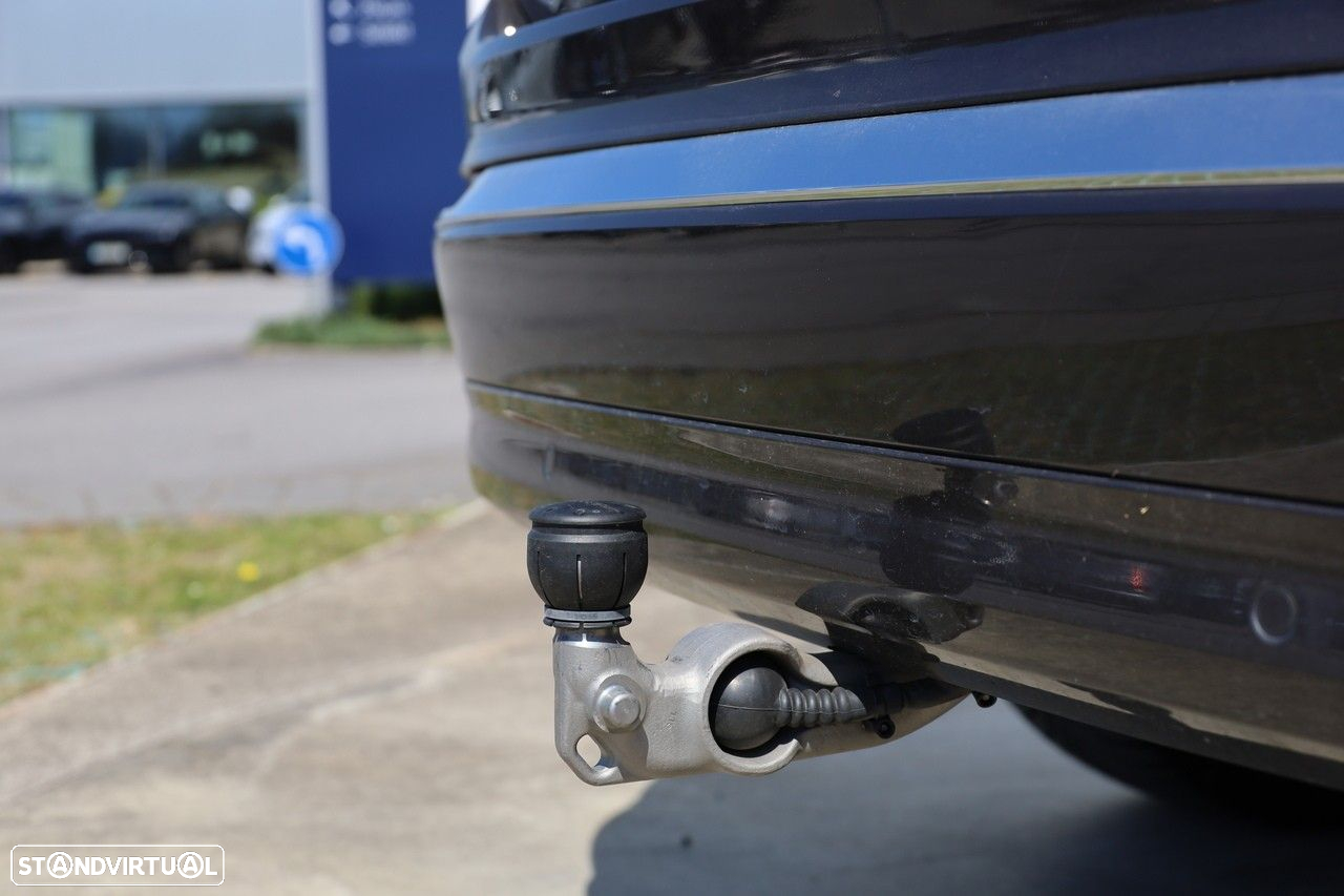Volvo XC 90 2.0 T8 PHEV Core AWD - 26