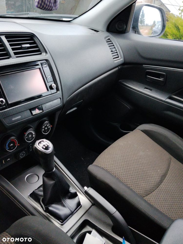 Mitsubishi ASX 2.0 Invite - 6