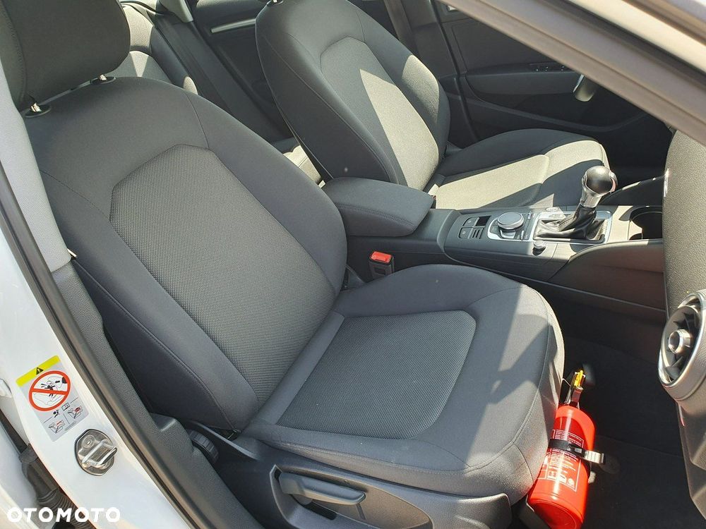 Audi A3 Sportback 1.5 TFSI S tronic - 15
