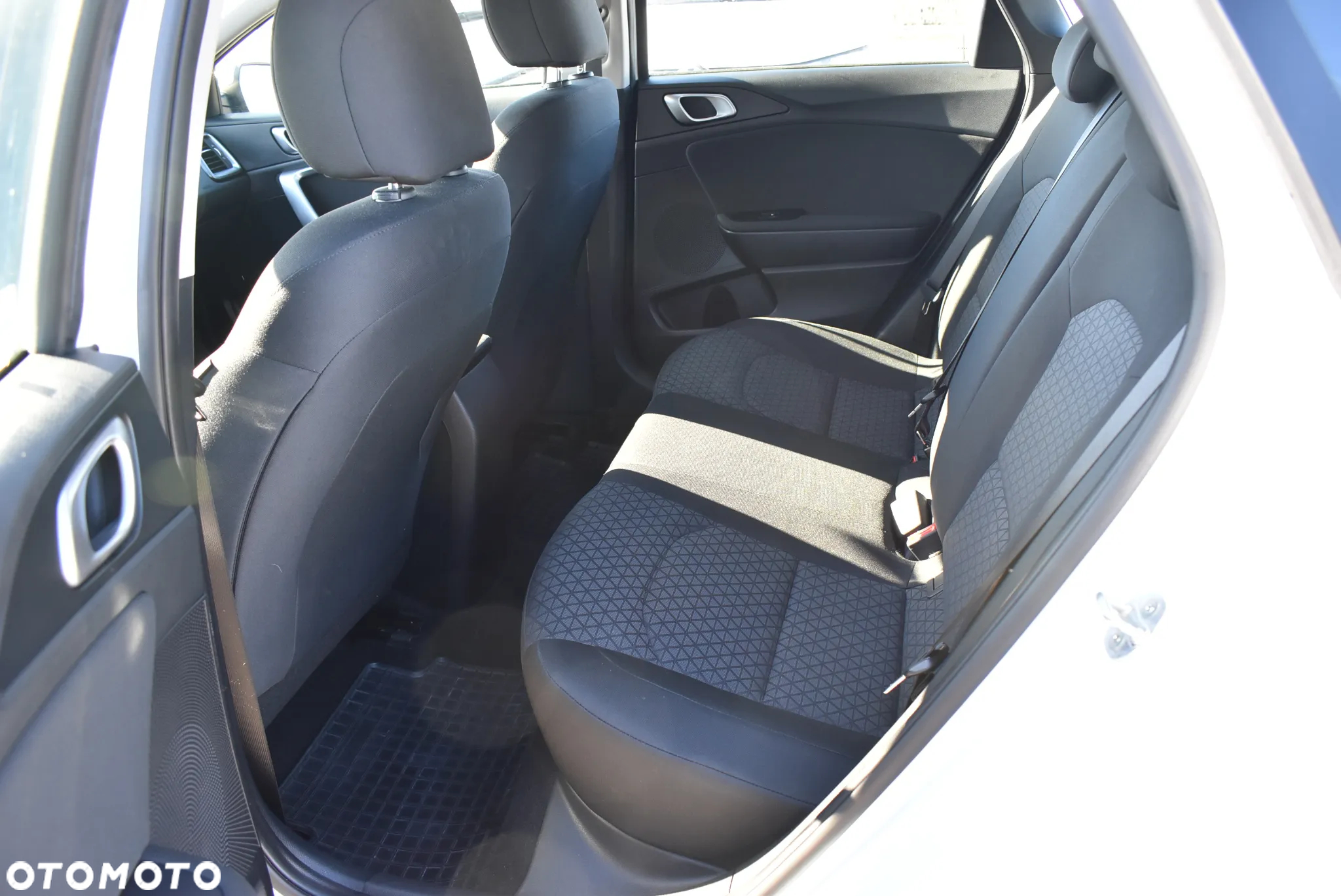 Kia Ceed 1.0 T-GDI S - 13
