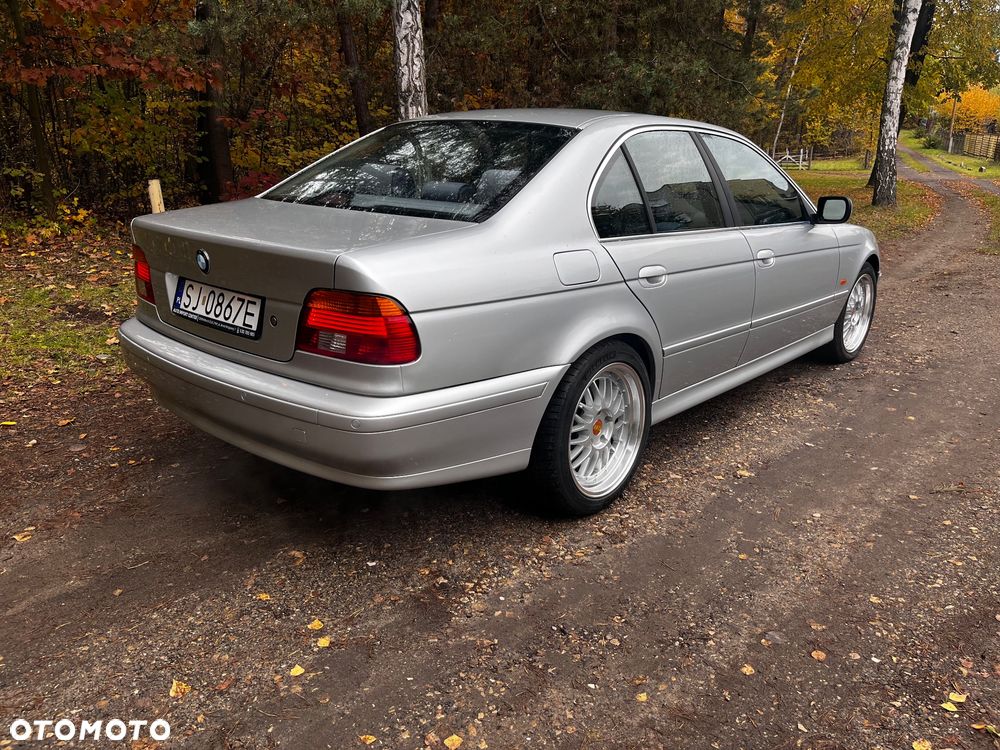 BMW 5 Series 2001 photo 5