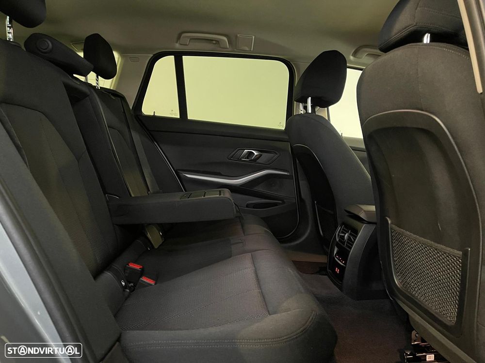 BMW 320 e Corporate Edition Auto - 16