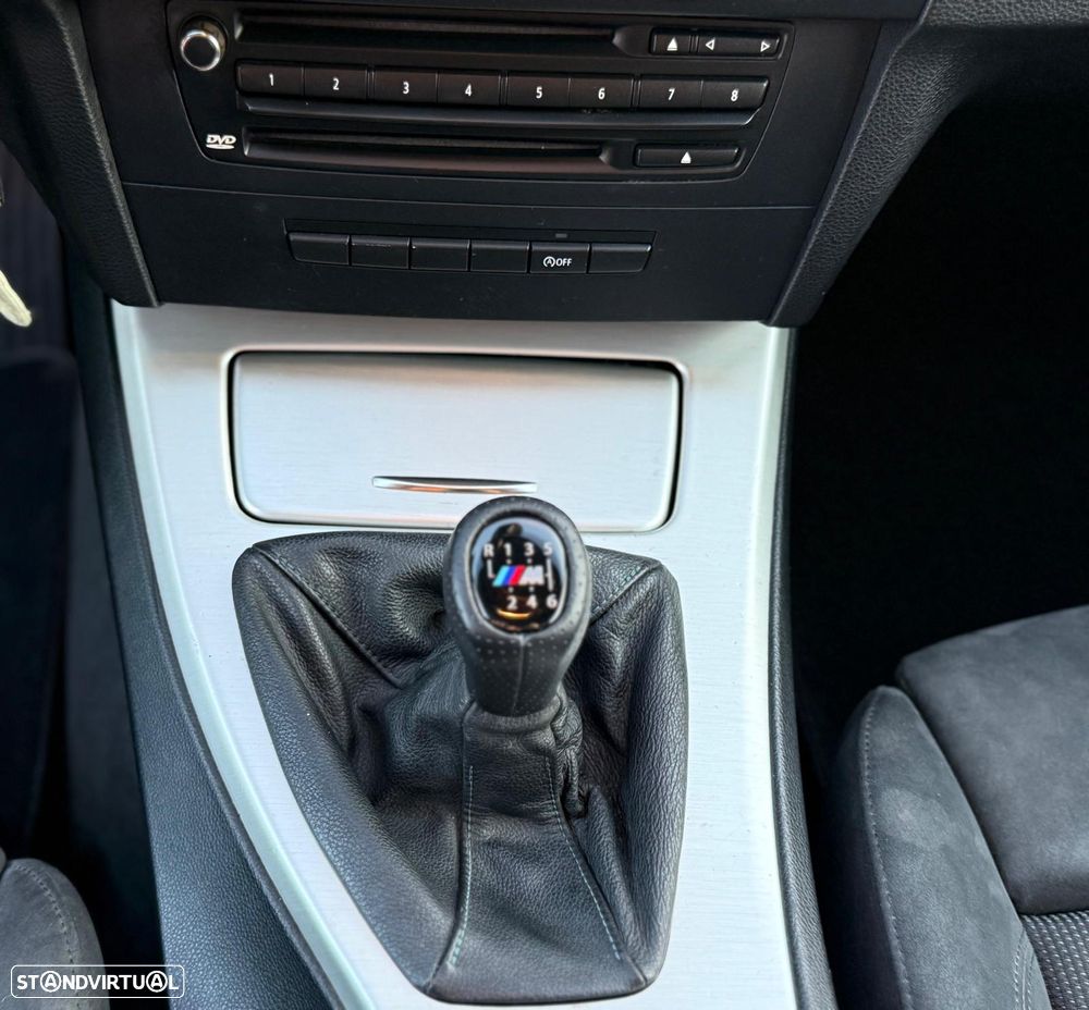 BMW 320 d Coupe - 12