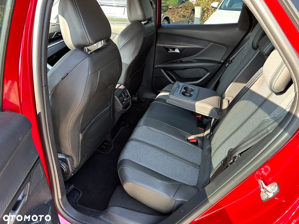 Peugeot 3008 - 21