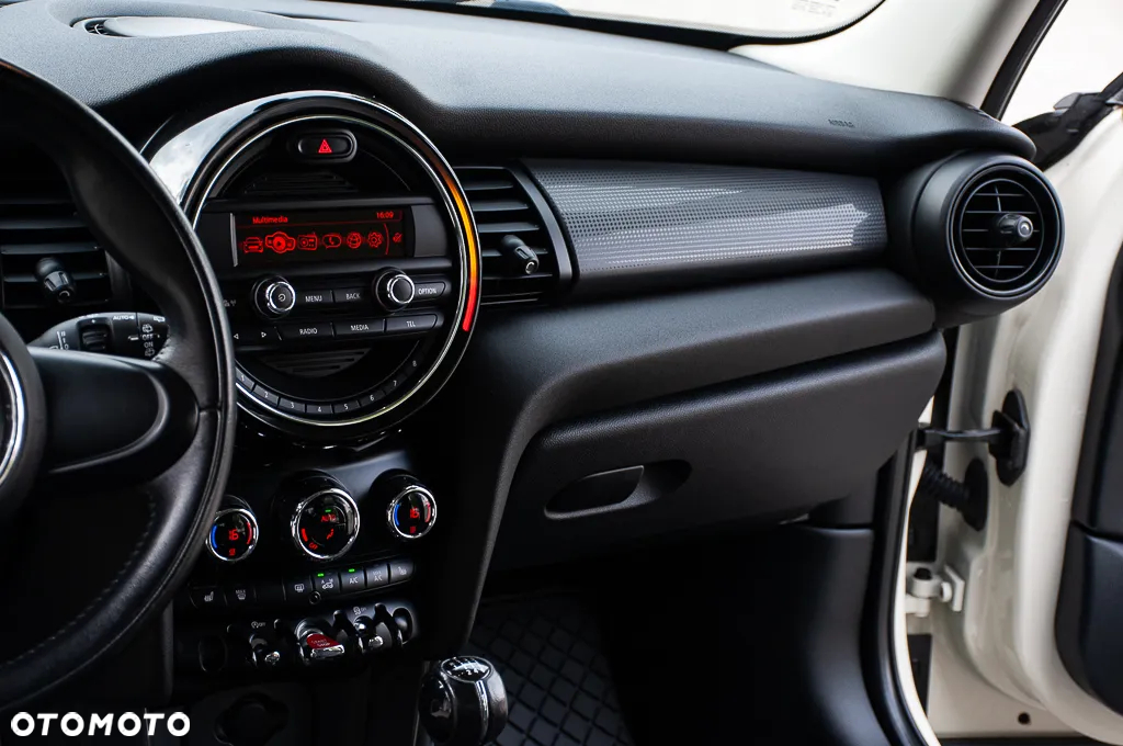 MINI ONE Standard - 29