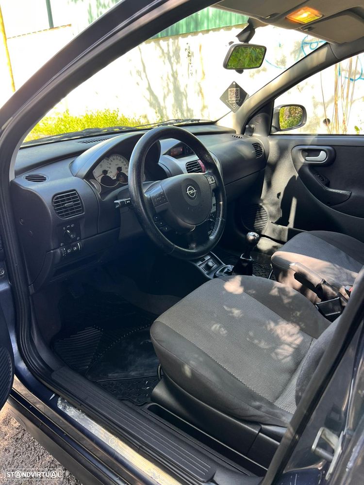 Opel Corsa 1.2 CMON - 12