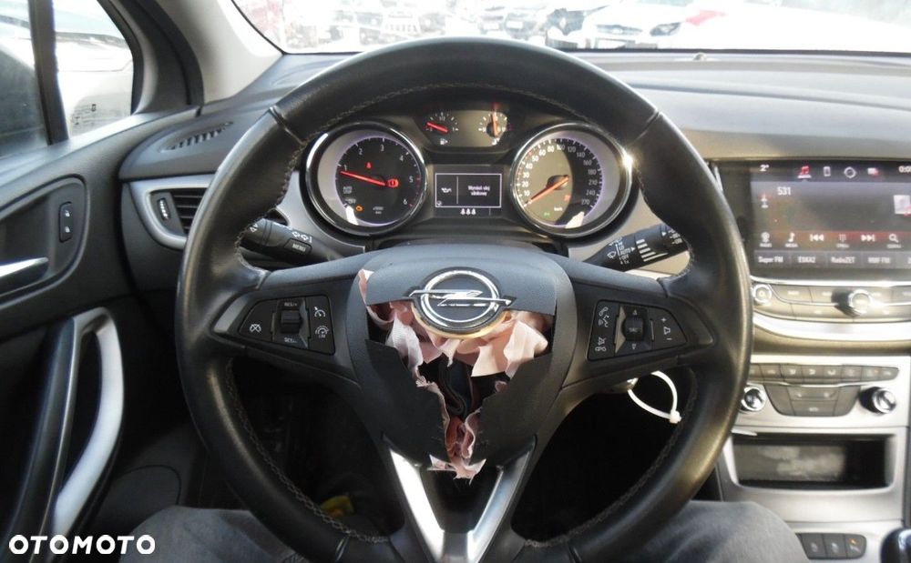 Opel Astra - 11