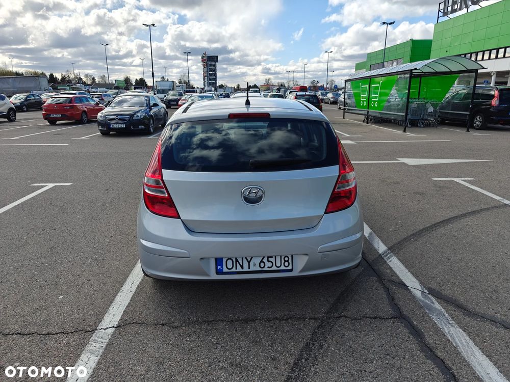 Hyundai i30 1.4 Base - 6