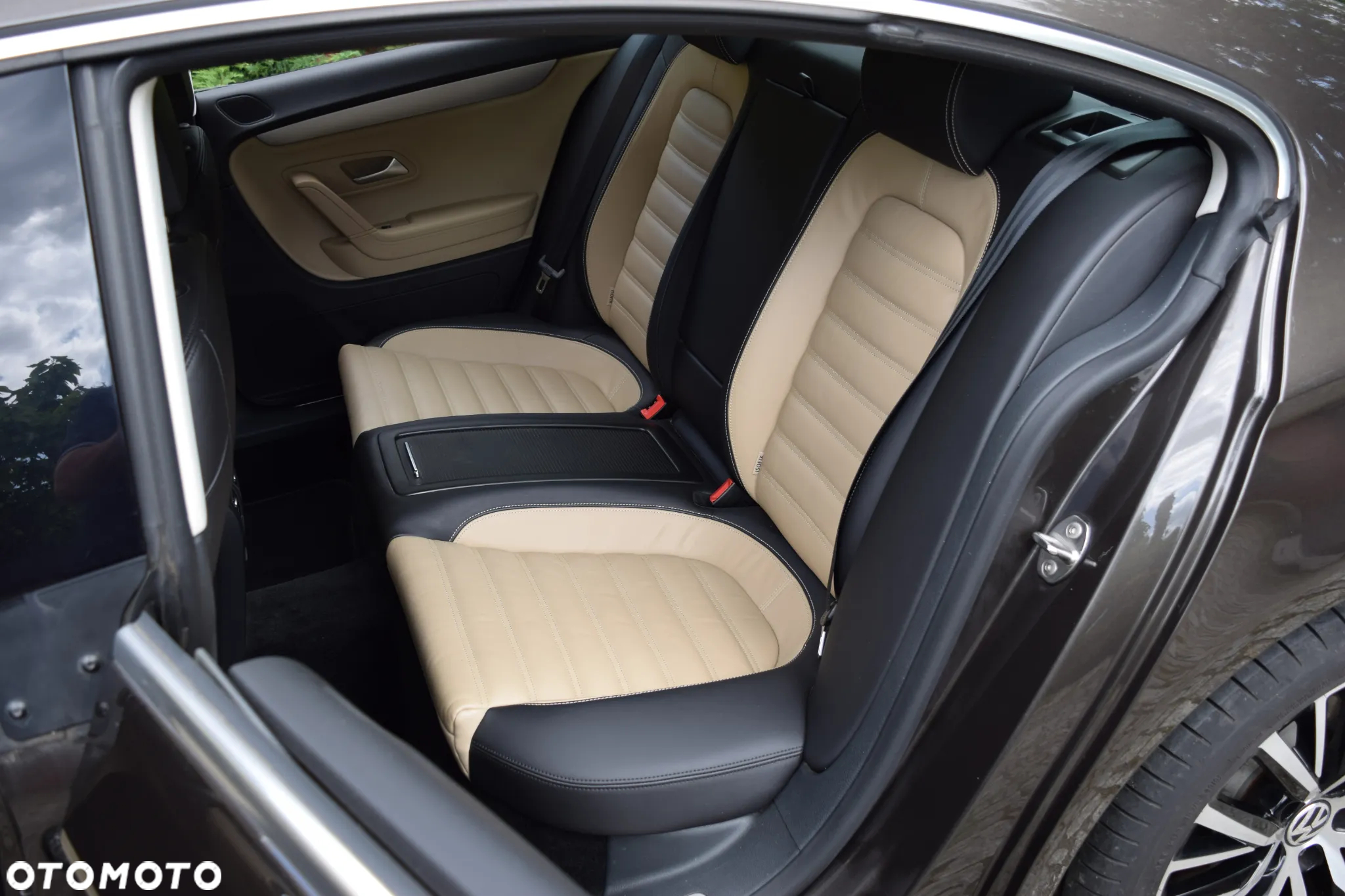 Volkswagen Passat CC 1.8 TSI DSG Exclusive - 16
