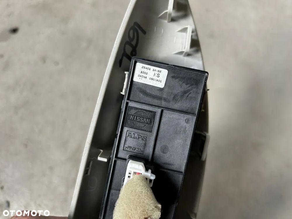 Panel szyb lewy Nissan Juke I F15 25401-1KA5E - 4
