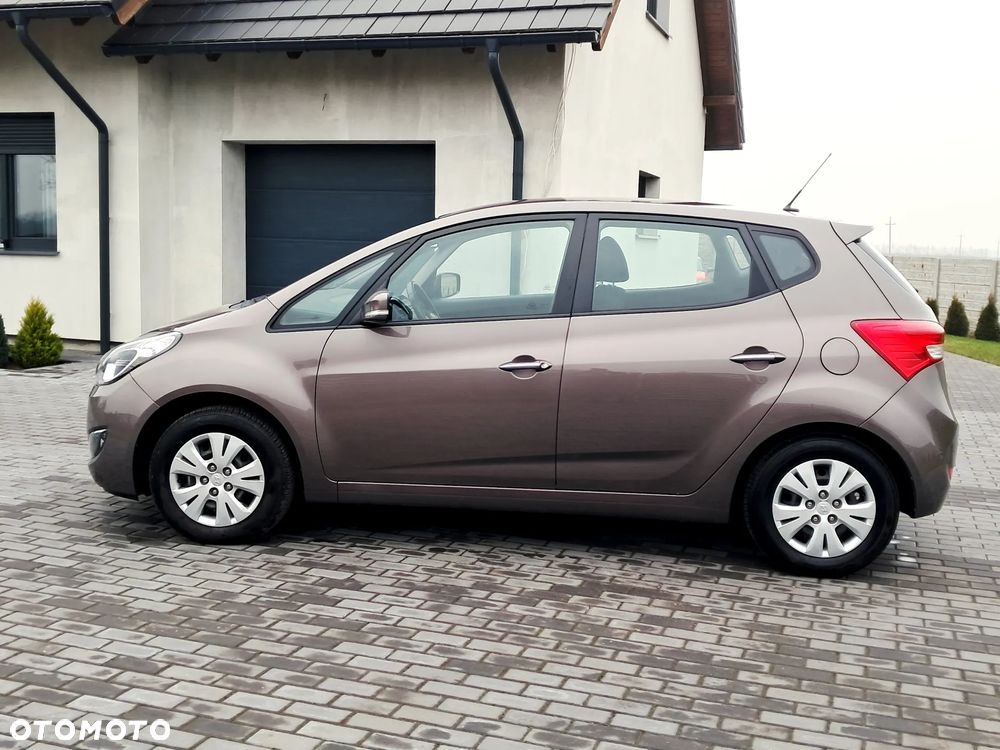 Hyundai ix20 1.4 blue - 2