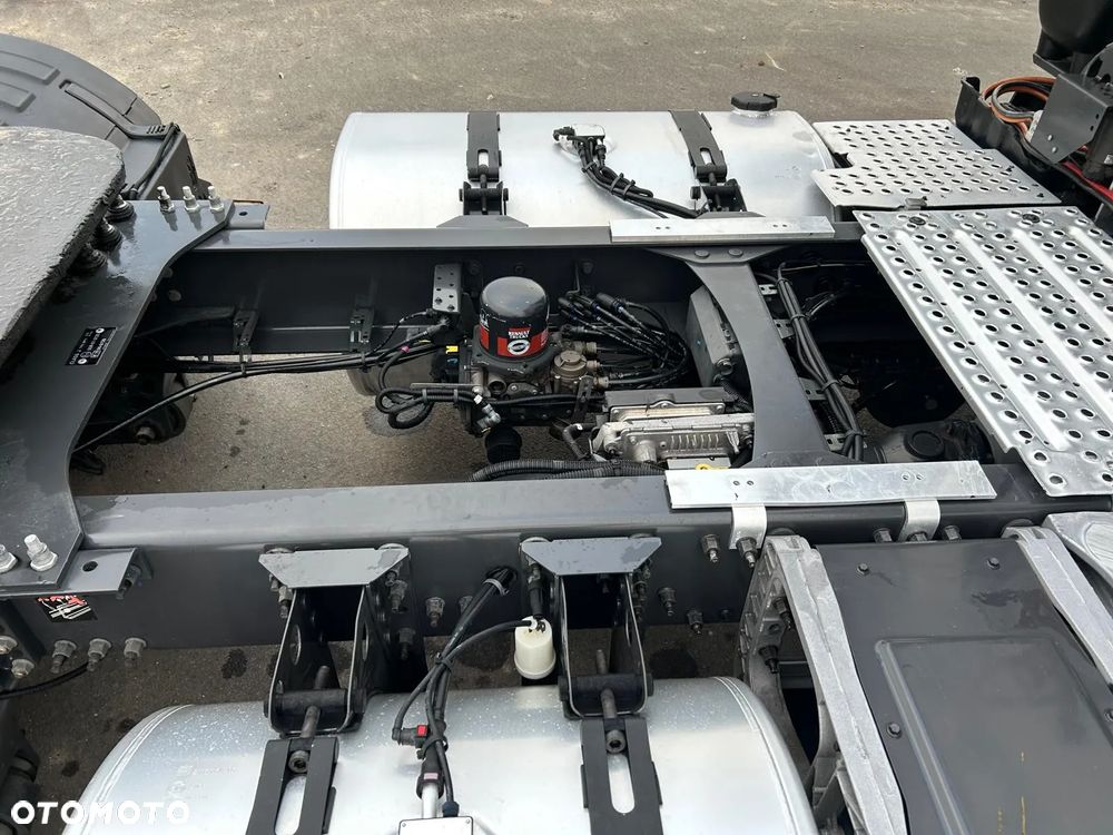 Renault Gama T! 480! /13 litrowy Volvo / 2 zbiorniki / lodówka / import - 19