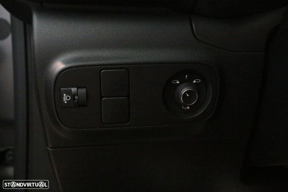 Citroën C3 1.2 PureTech Shine - 13