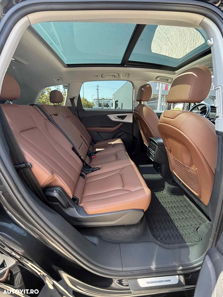 Audi Q7 - 10