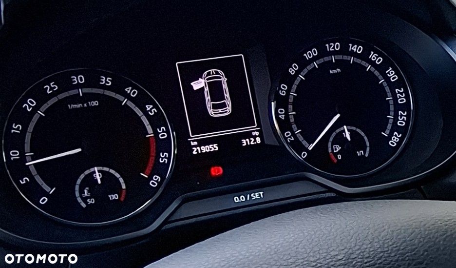 Skoda Octavia 2.0 TDI RS EU6 - 16
