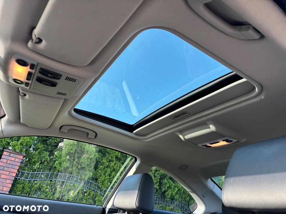 BMW Seria 3 320d Coupe - 10