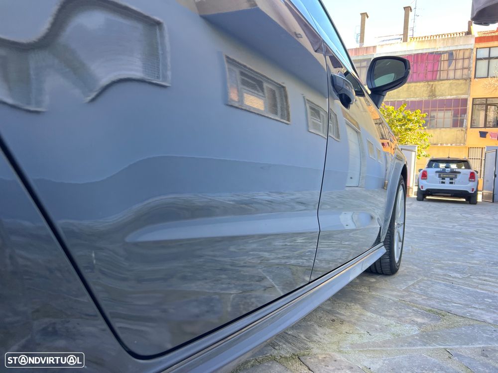 Audi A3 Sportback 2.0 TDI S-line S tronic 119g - 19