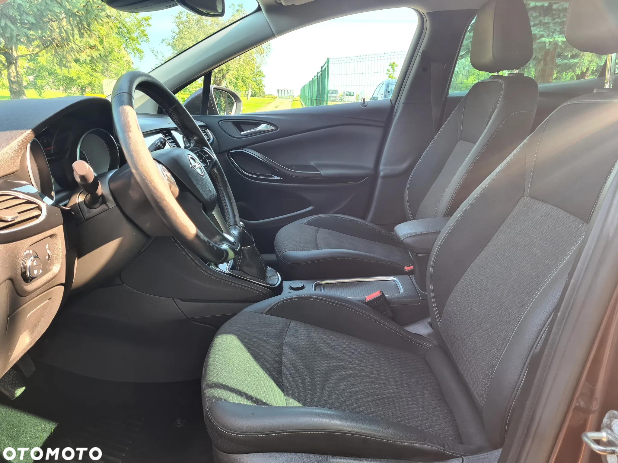 Opel Astra - 11
