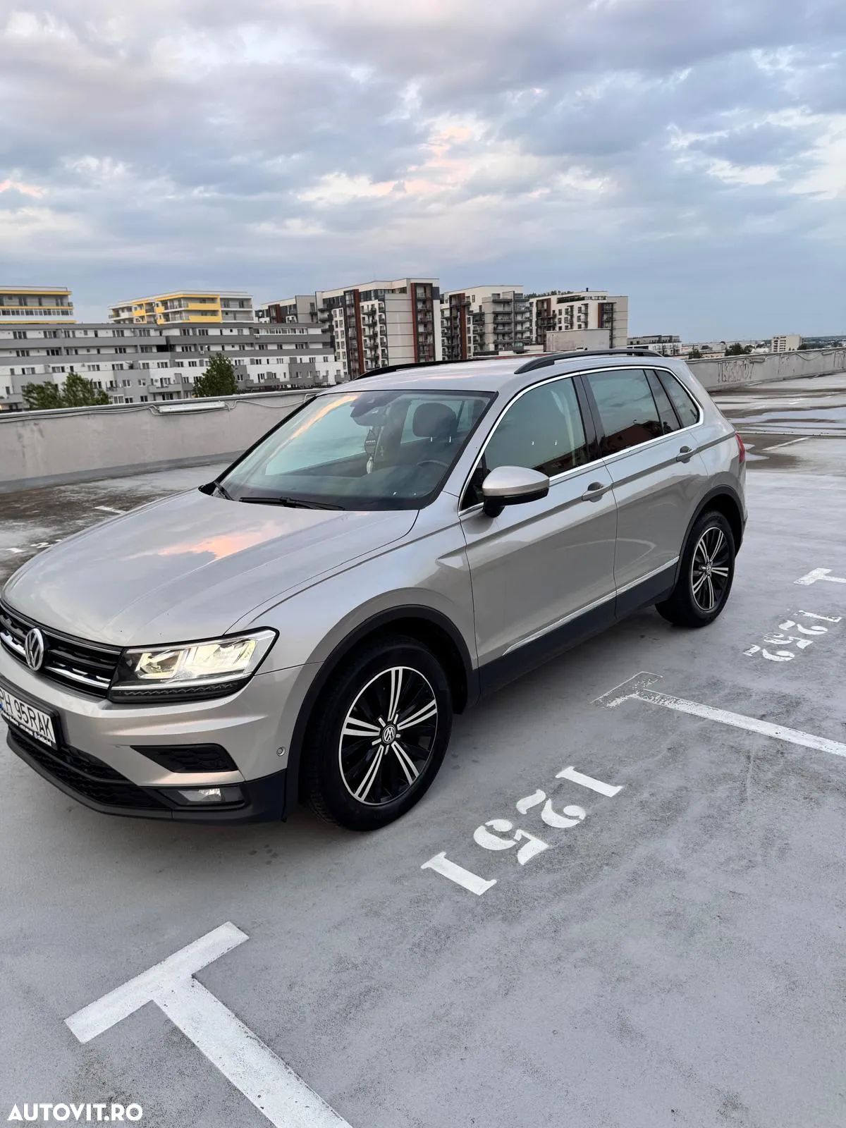 Volkswagen Tiguan 2.0 TDI 4Mot DSG Comfortline - 1