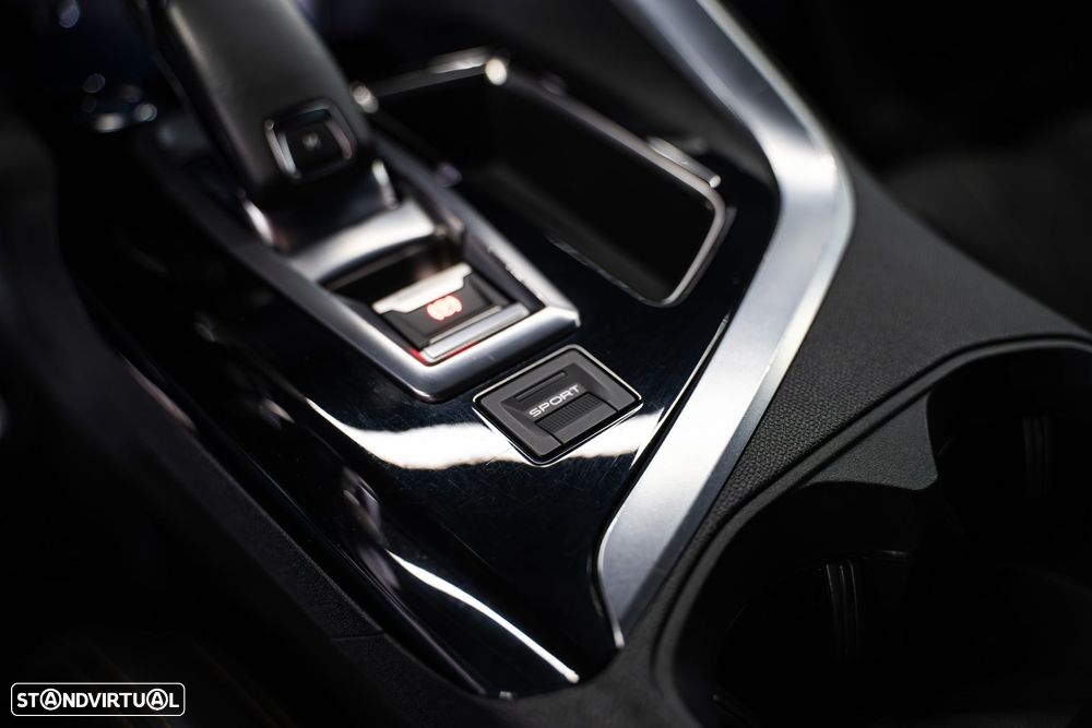 Peugeot 3008 2.0 BlueHDi GT EAT8 - 40