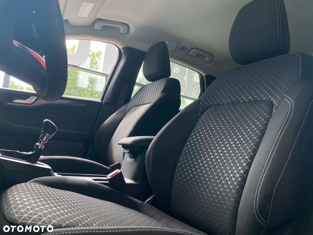 Ford Kuga 1.5 EcoBoost FWD Titanium - 12