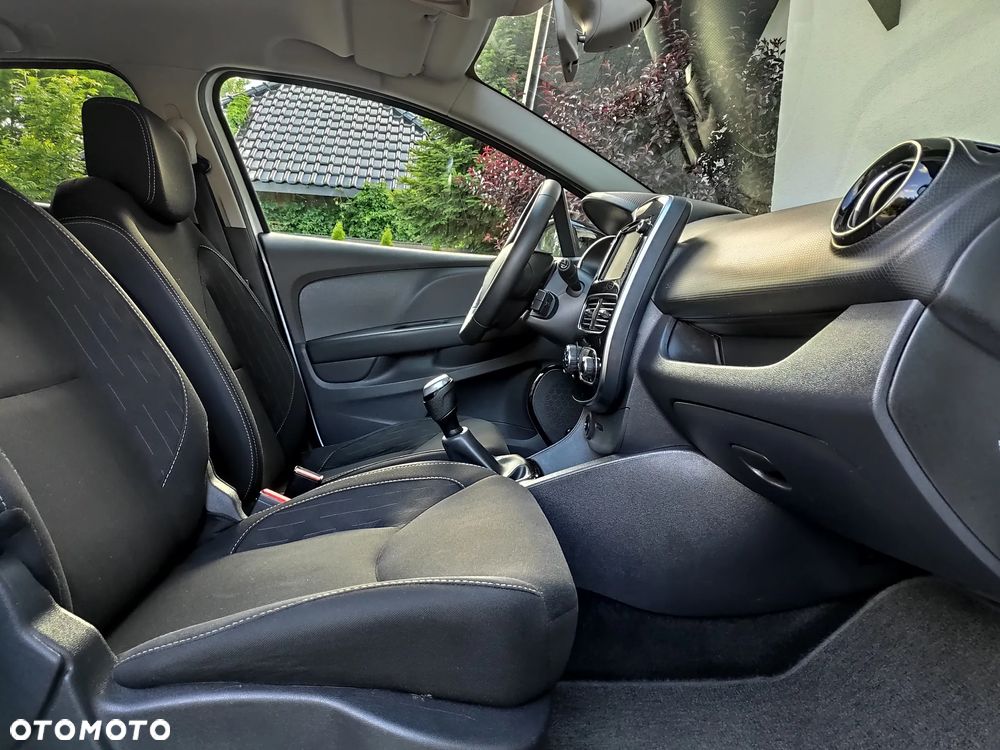 Renault Clio 0.9 Energy TCe Limited - 11