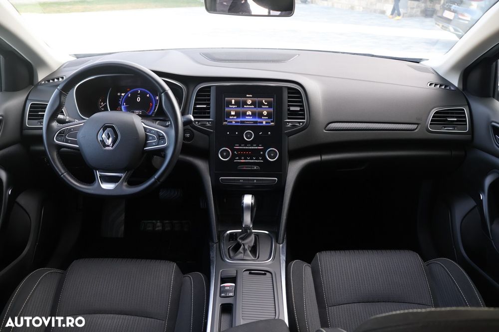 Renault Megane ENERGY dCi 110 EDC BOSE EDITION - 8