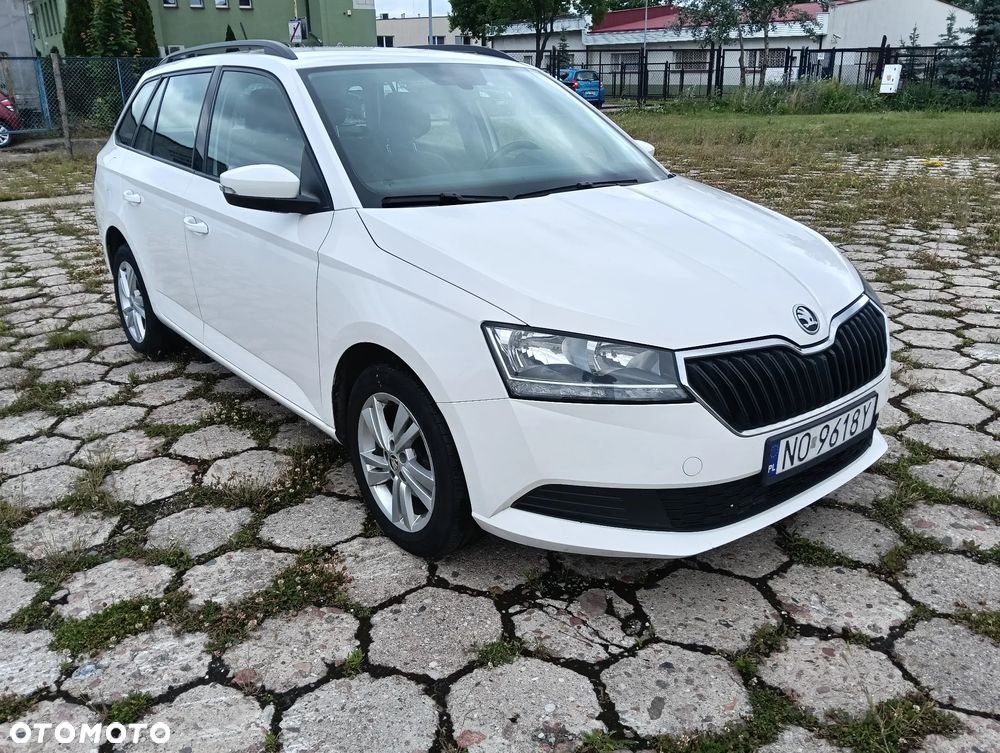 Skoda Fabia 1.0 TSI Ambition - 2