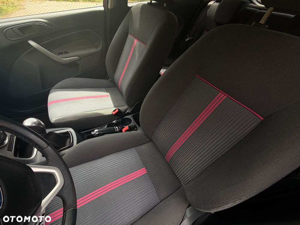 Ford Fiesta 1.25 Trend - 18